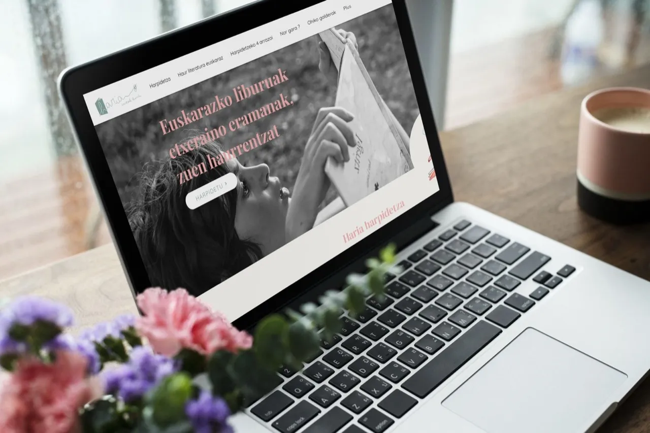 Haria — E-commerce, Site multilingue