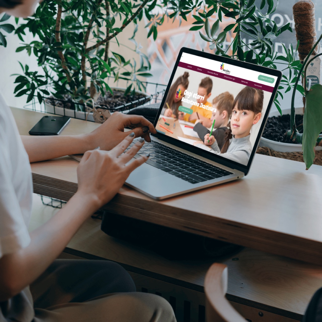 Beskoitzeko Ikastola — Webgunearen sorkuntza